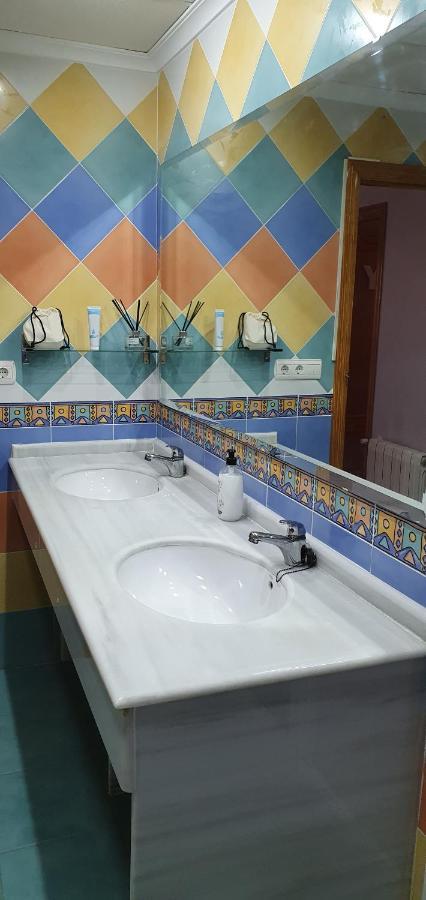 Maravisa Bed & Breakfast Puebla de Vallbona Dış mekan fotoğraf